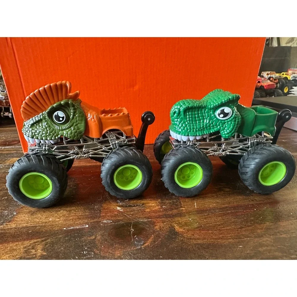 Monster Truck Dino Toy Lot‎ of 3 T-Rex Spinosaurus Triceratops One Rev Up